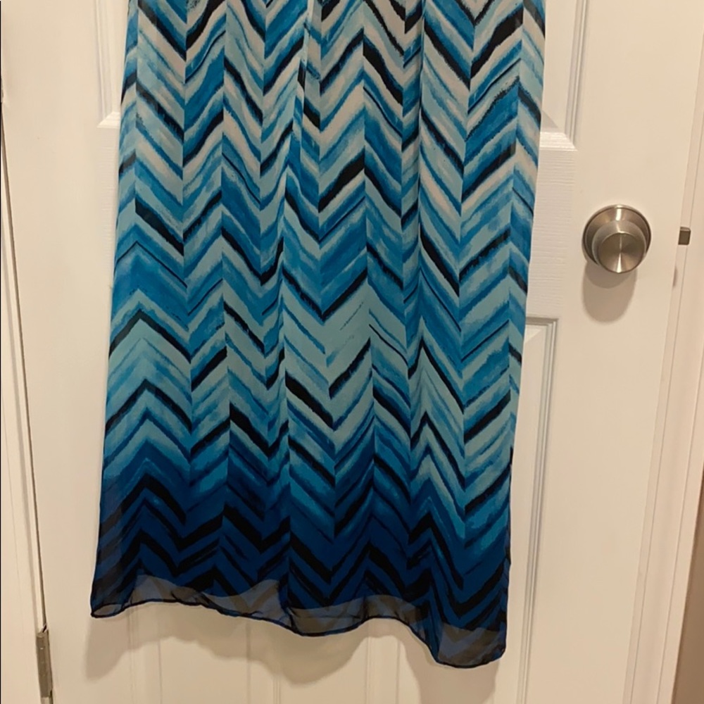 Bethany Dress - Picture 3 of 3
